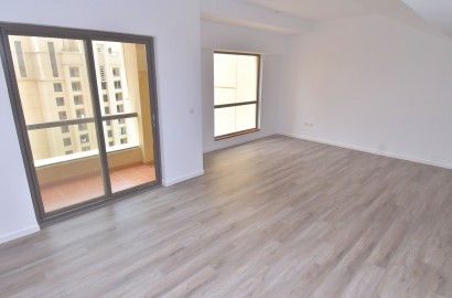 Dubai Marina View | 2 BHK For Sale | Vacant On Transfer